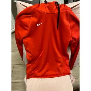 Red New With Tag  NIKE Men’s Medium Red Therma-Fit Hoodie CN9473-657